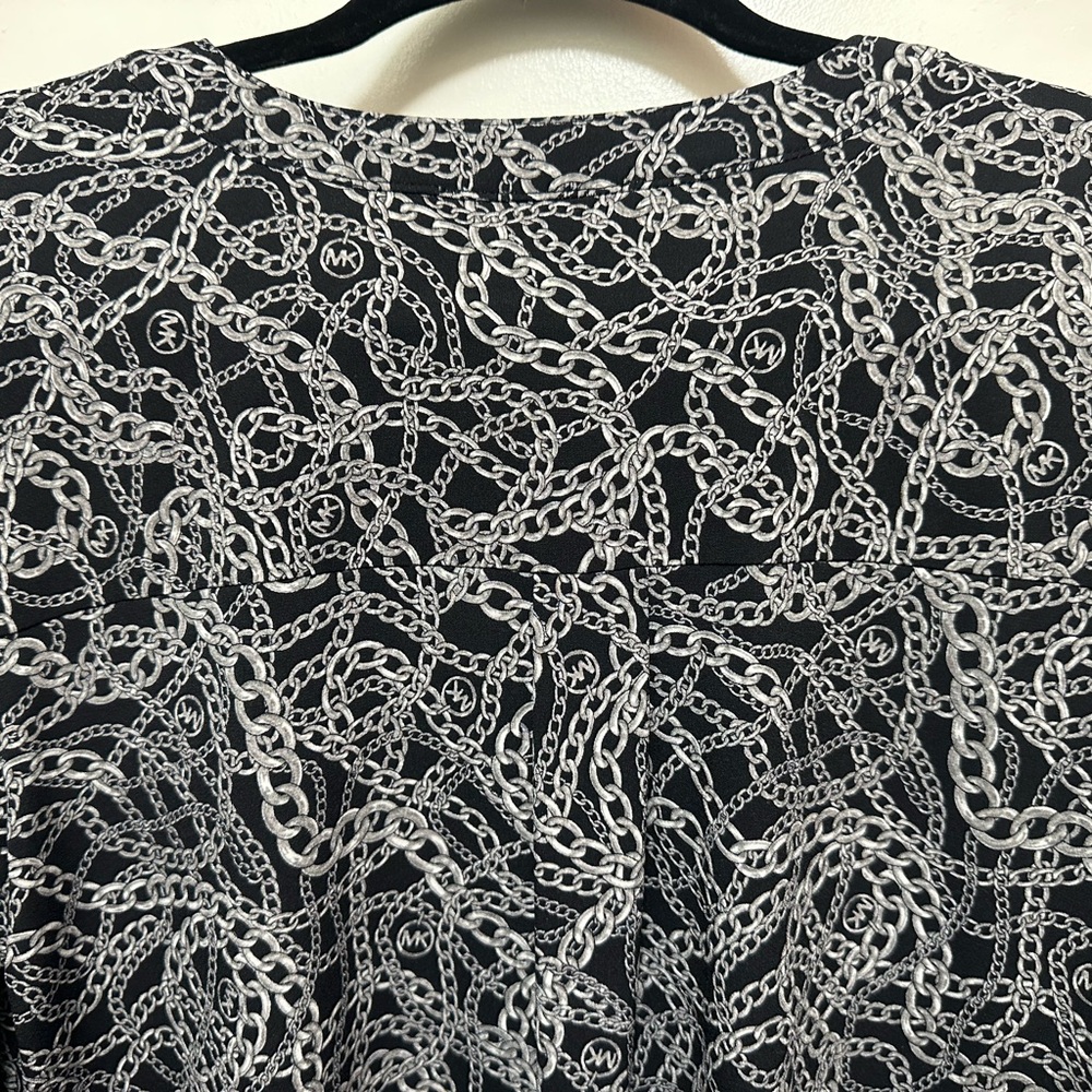 Michael Kors Chain Patterned Top in Black and White - Picture 6 of 8